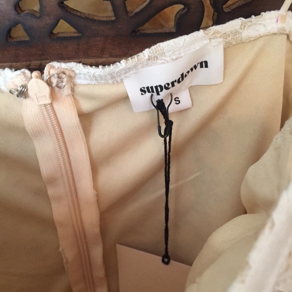 NEW NWT superdown Stasia Lace Bodysuit White Nude - Picture 5 of 6